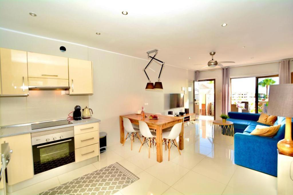 Passione Beautiful Apartment With Sea View アデヘ エクステリア 写真